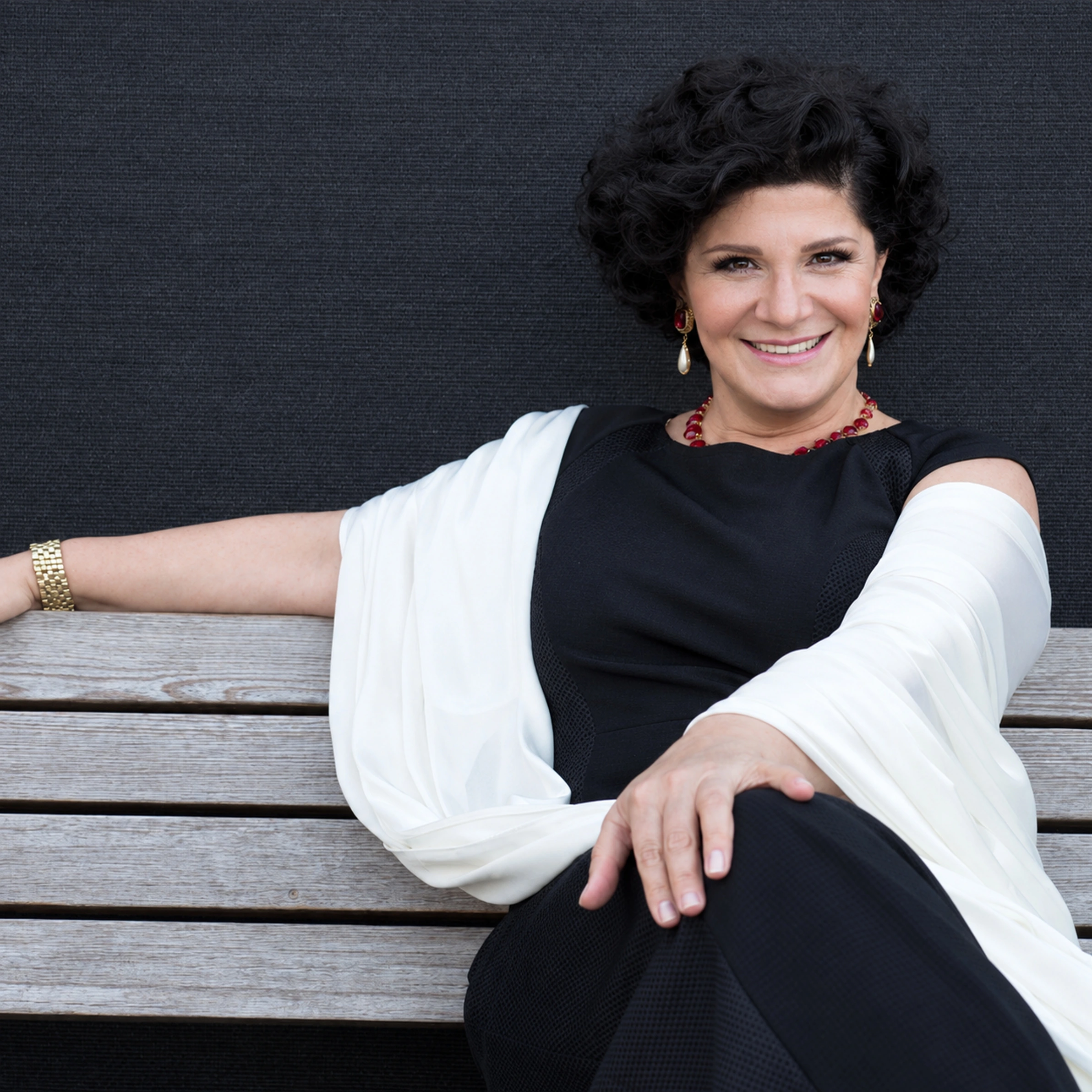 Mzia Nioradze, Mezzo-soprano